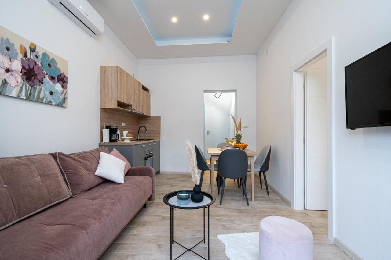 Apartments Palace Kolovare Ζαντάρ Εξωτερικό φωτογραφία