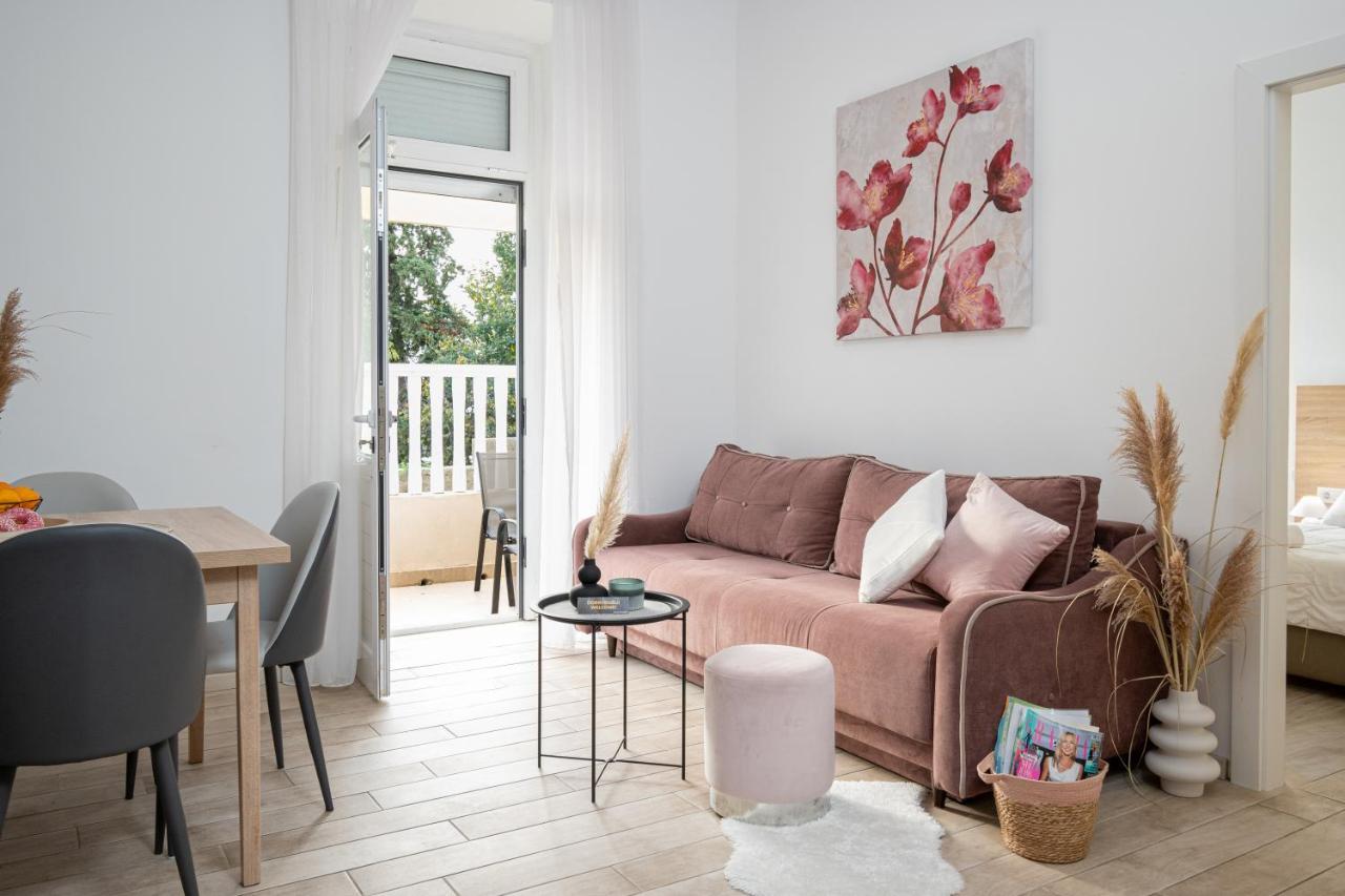 Apartments Palace Kolovare Ζαντάρ Εξωτερικό φωτογραφία